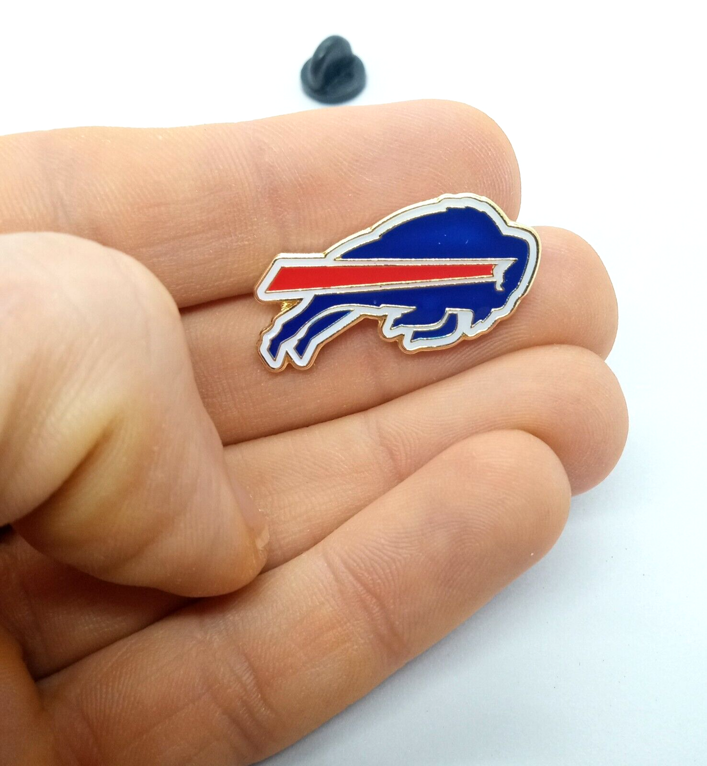 BUFFALO BILLS PIN Football NFL Logo Gift Enamel Hat Backpack Lapel Brooch