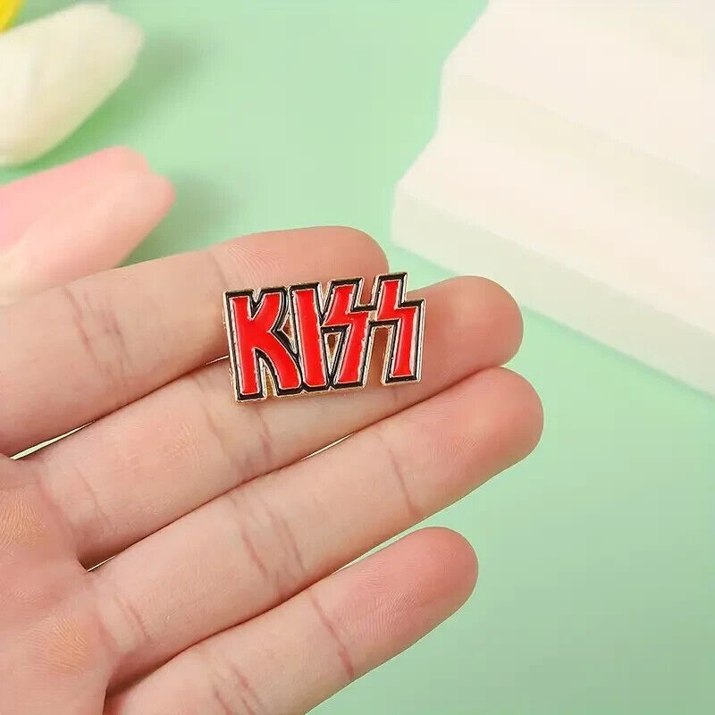 KISS PIN Music 70s/80s/90s/00s American Rock Band Gift Enamel Lapel Brooch