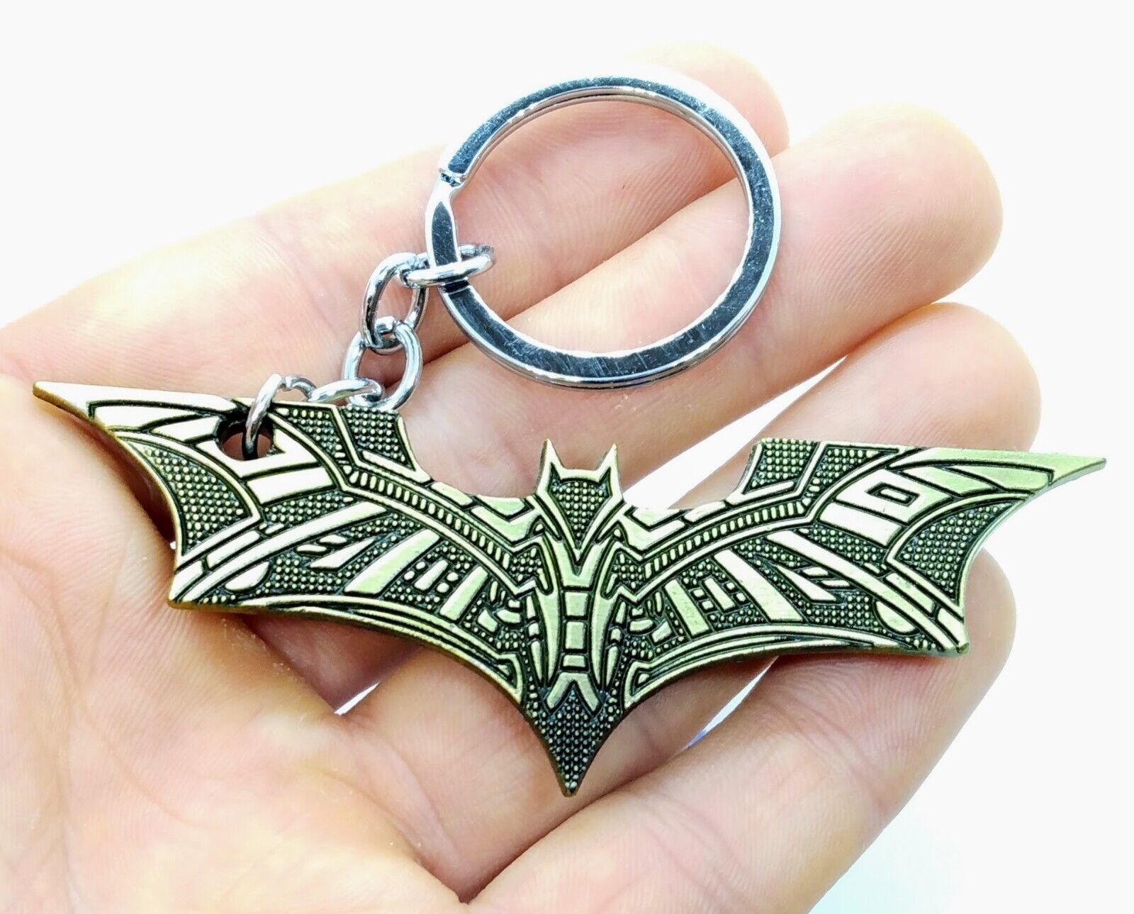 BATMAN KEYCHAIN Gold Thick Bat Logo Intricate Design Key Chain/Keyring