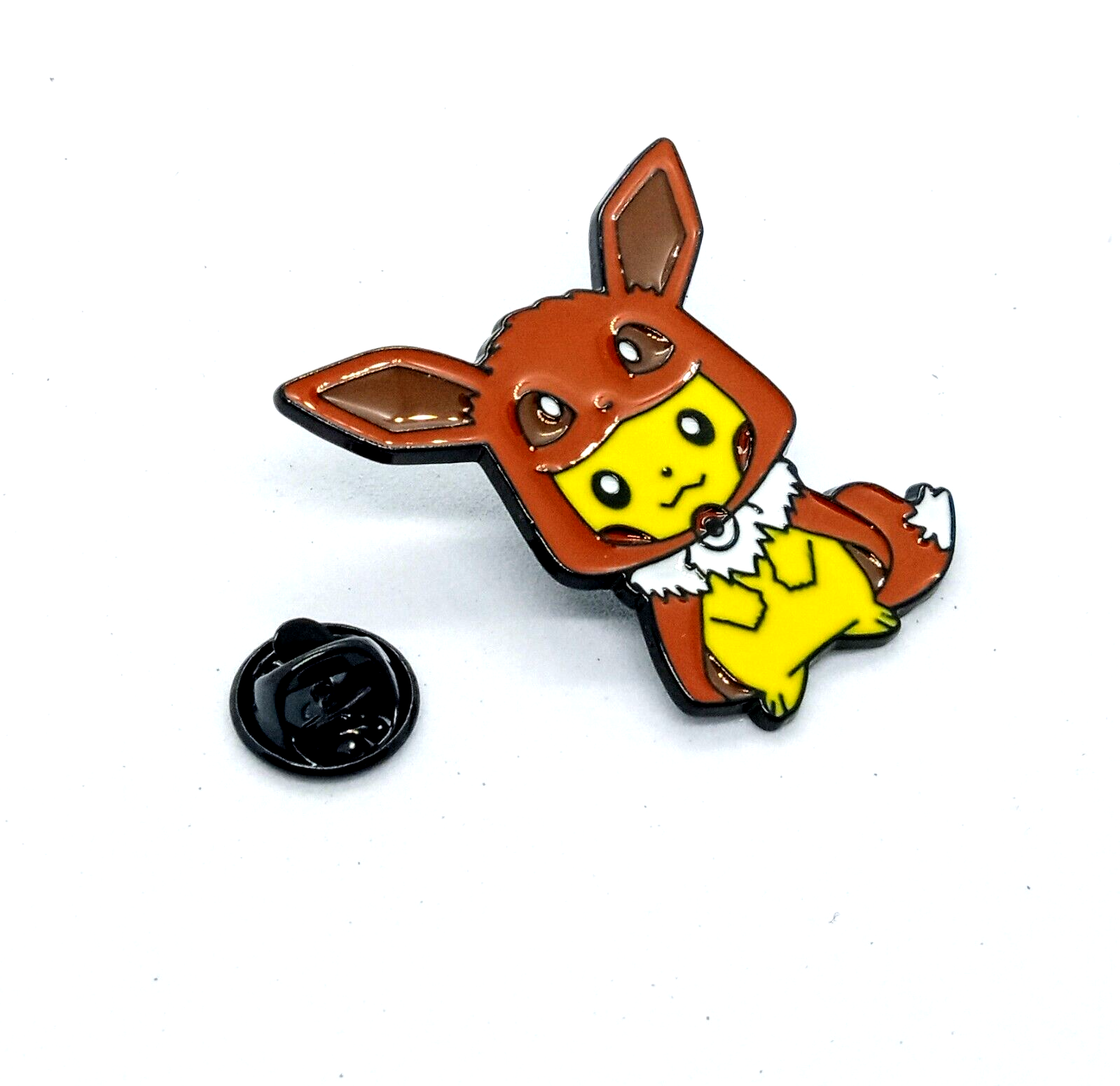 PIKACHU WEARING EEVEE PONCHO PIN Cute Pokemon Anime Mascot Enamel Lapel Brooch