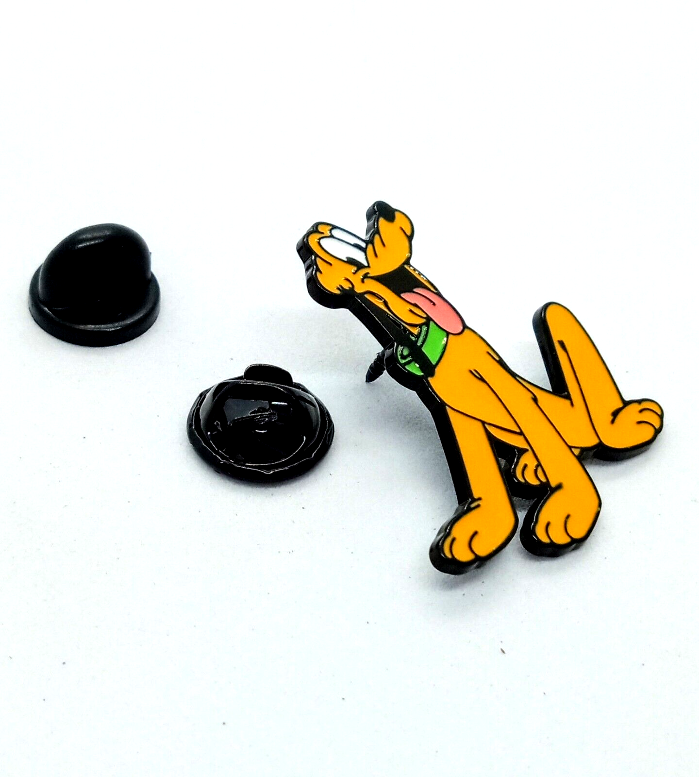 PLUTO PIN Disney's Loveable Dog Happy Glance Classic Cartoon Enamel Lapel Brooch