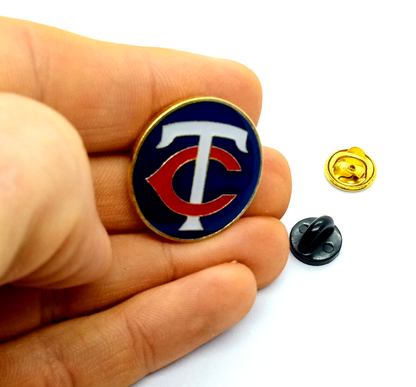 MINNESOTA TWINS PIN Baseball MLB Team Gift Enamel Hat Backpack Lapel Brooch