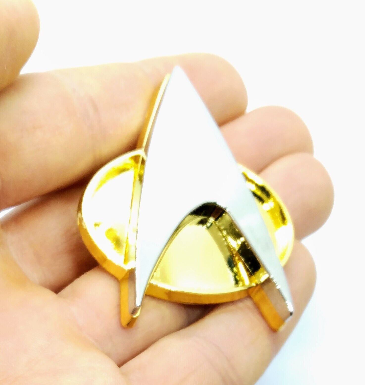 STAR TREK PIN Full-Size Delta/Arrowhead Logo Communicator Communication Badge