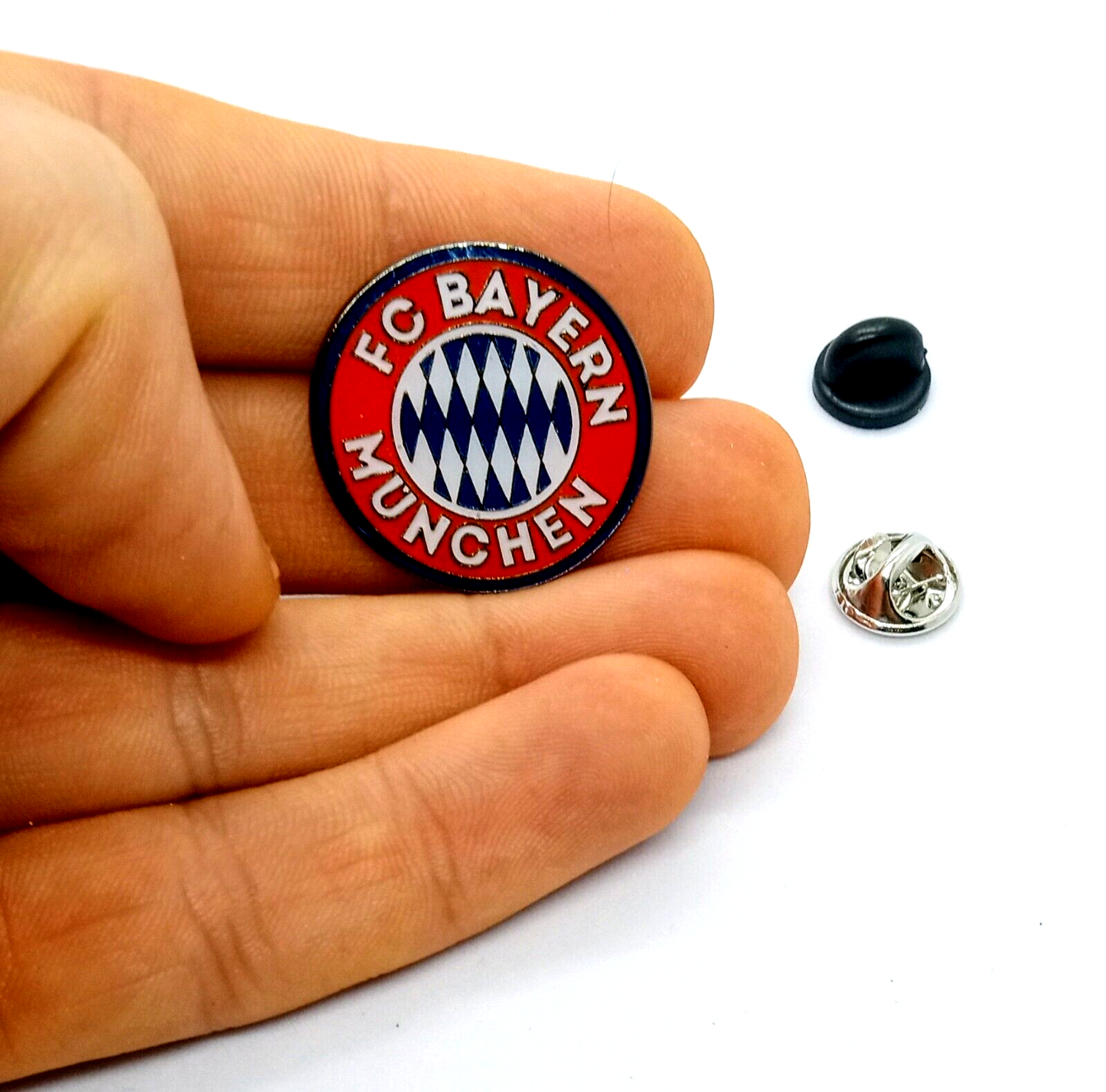 FC BAYERN MUNCHEN PIN Soccer UEFA/Bundesliga Club Gift Enamel Hat Lapel Brooch