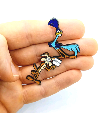 WILE E. COYOTE & ROAD RUNNER PIN SET (2pcs) Warner Bros. Cartoon Toon Gift Pins