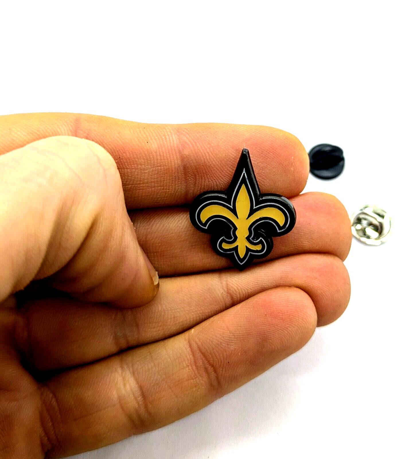 NEW ORLEANS SAINTS PIN Football NFL Team Black Backed Gift Enamel Lapel Brooch