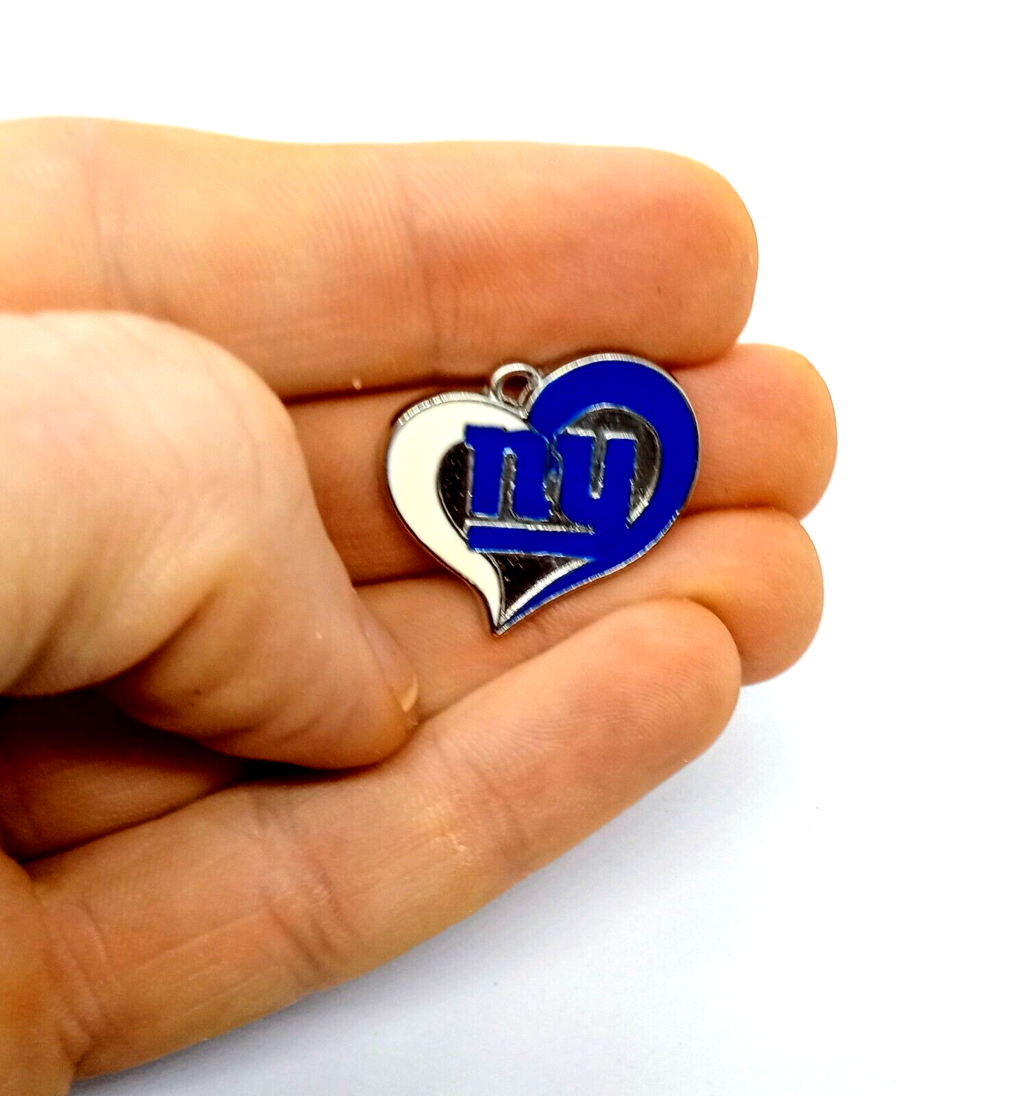 NEW YORK GIANTS HEART CHARM (x1) Big Discounts for Multiple Charms NFL Pendant