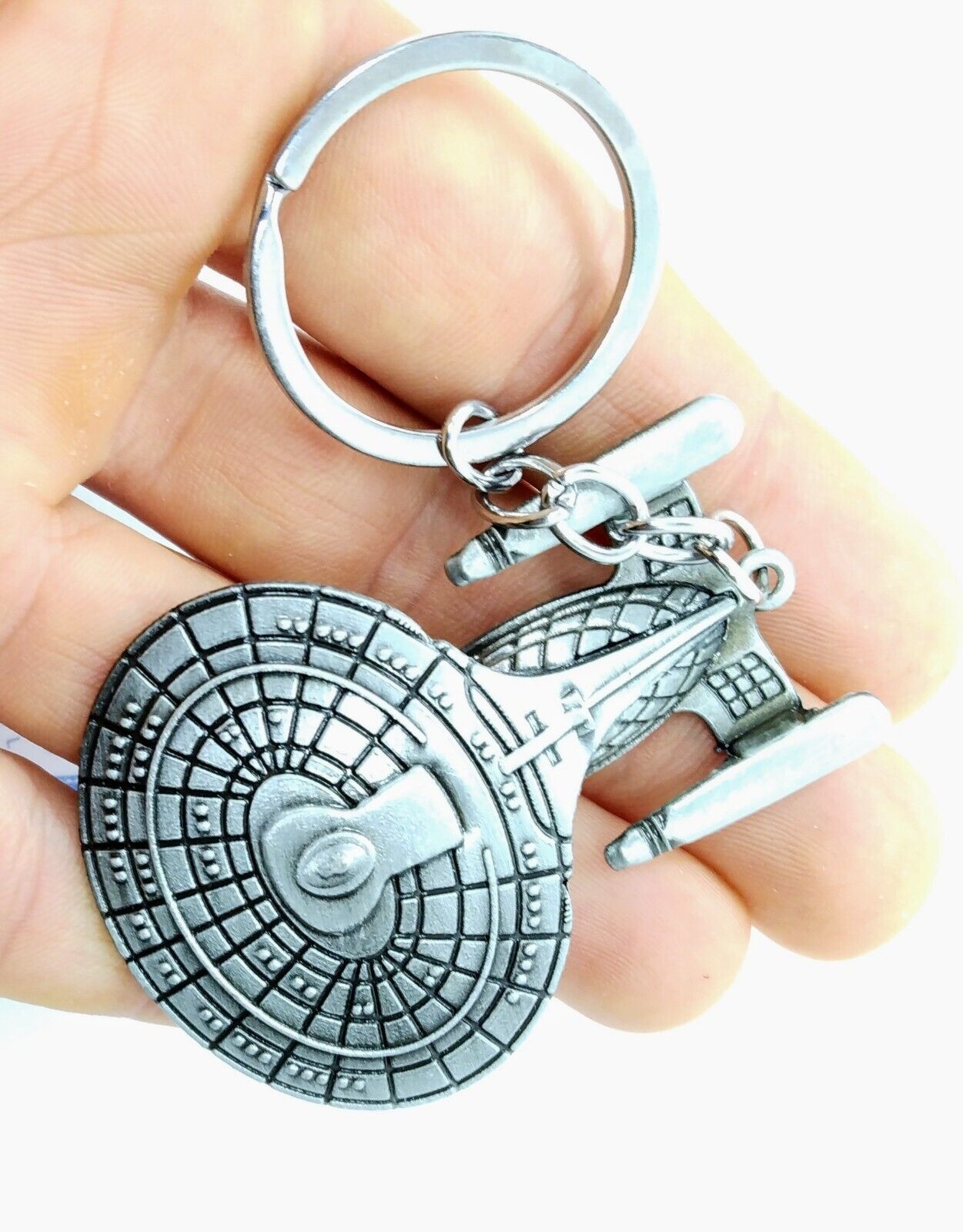 USS ENTERPRISE KEYCHAIN Star Trek Ship Key Chain/Keyring (Cool Gift!)